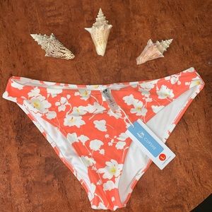 Cupshe Coral Floral Bikini Bottoms - White Flower Print